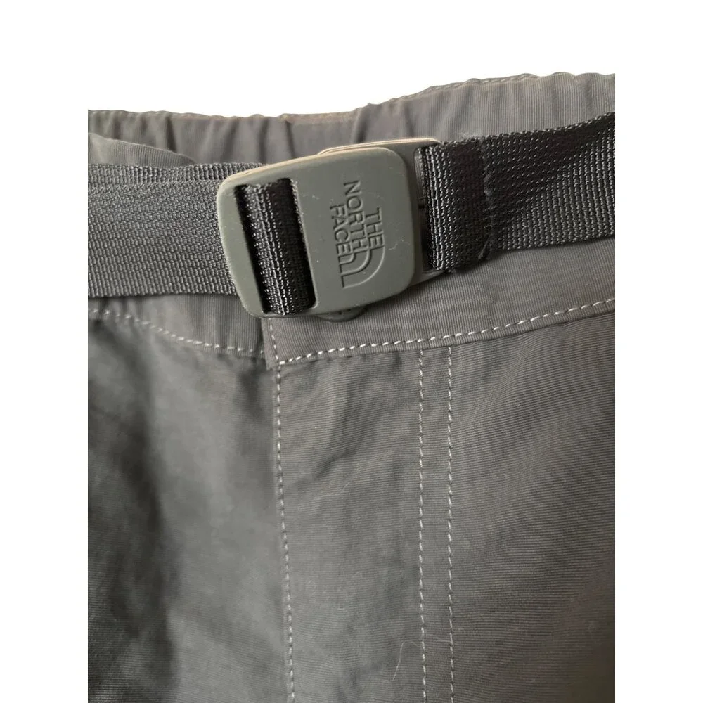 The North Face Mens Size‎ XL Paramount Peak II Shorts Black Hiking Camping Cargo